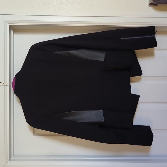 Jacket - Picture 2 of 6